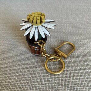 Tory Burch Daisy Flower Pot Key Fob Chain Keychain Bag Charm